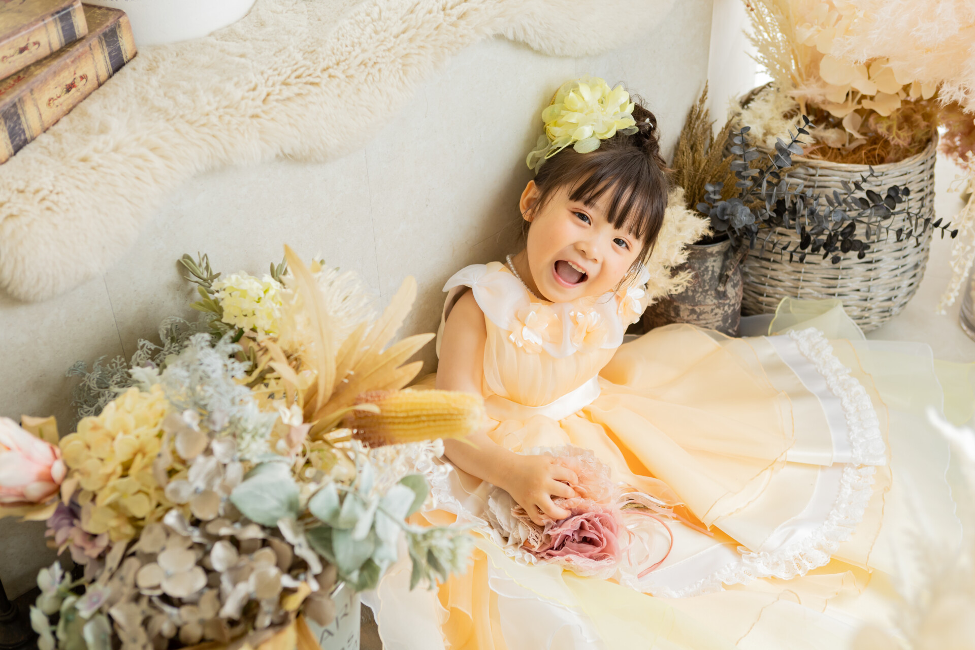岐阜のフォトスタジオで撮影する洋装前撮り